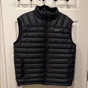 Patagonia Men's Black Down Sweater Vest Excellent condition